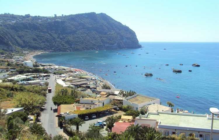 Una settimana a Ischia: sorgenti termali, buon cibo e natura